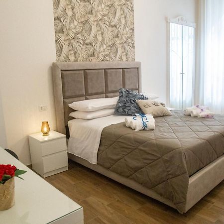 Peppe Prestige Home Неаполь Экстерьер фото