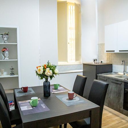 Peppe Prestige Home Неаполь Экстерьер фото